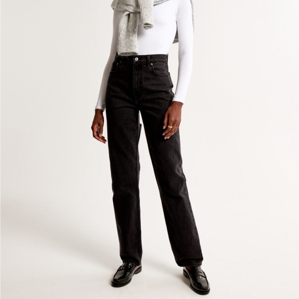 90s ultra high rise black jeans straight cut size 25